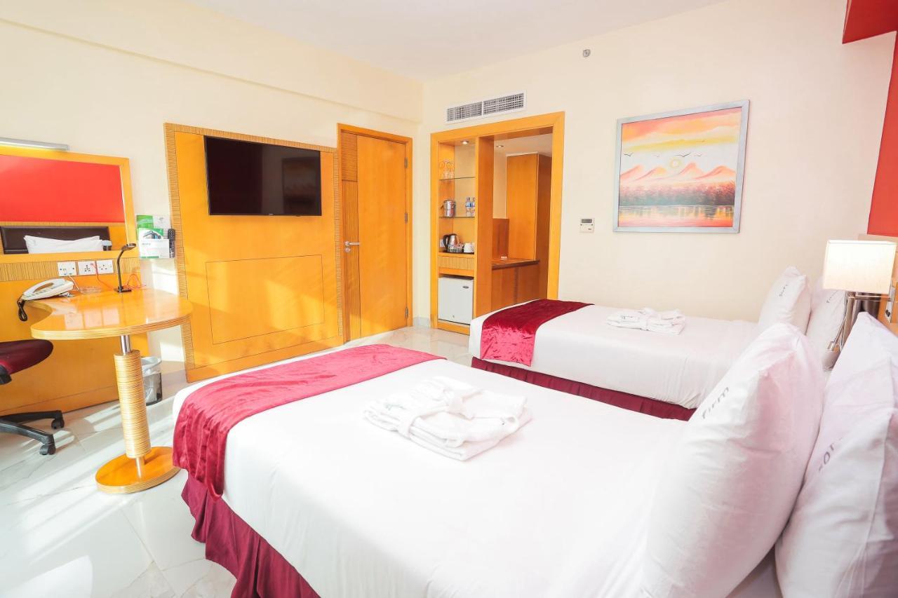 By Ihg Hotel 4*
