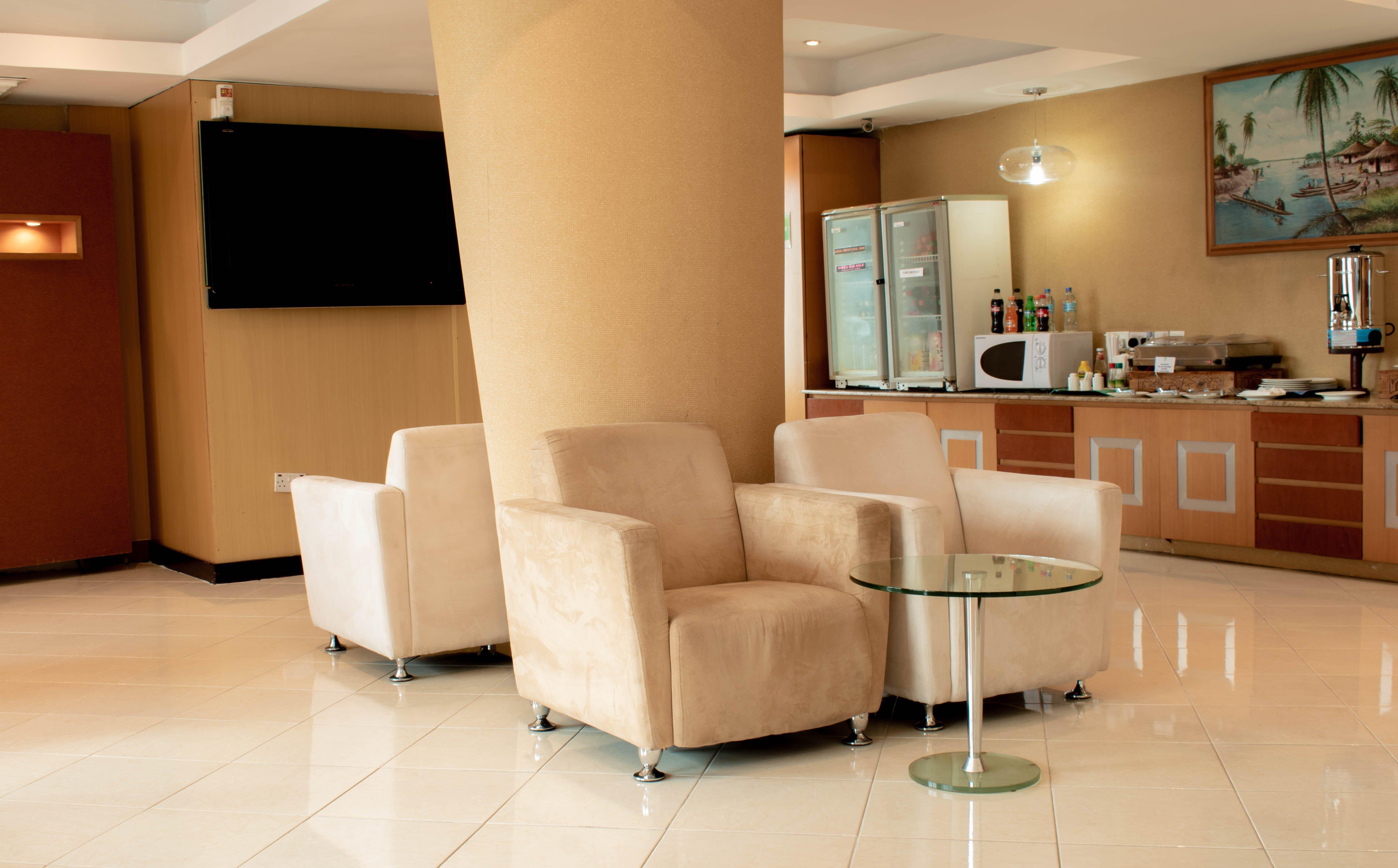Hotel By Ihg 4*
